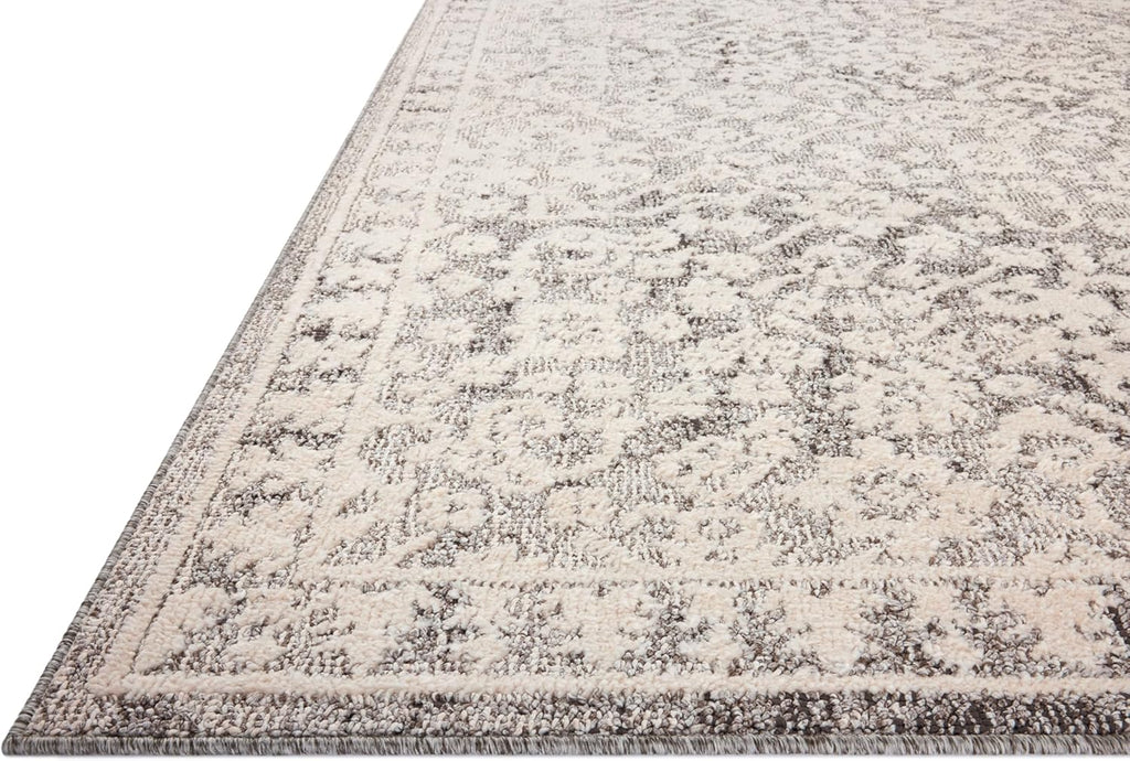 Grey/Ivory 5'-3" x 7'-6" Area Rug V142183