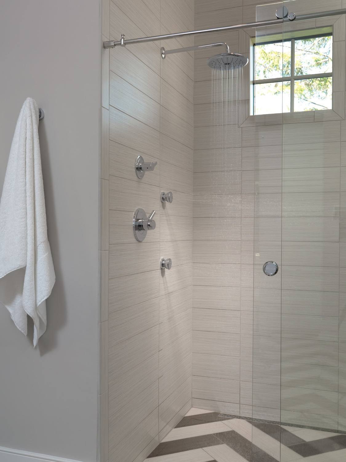 Polished Brass Single-Setting Shower Head I74437