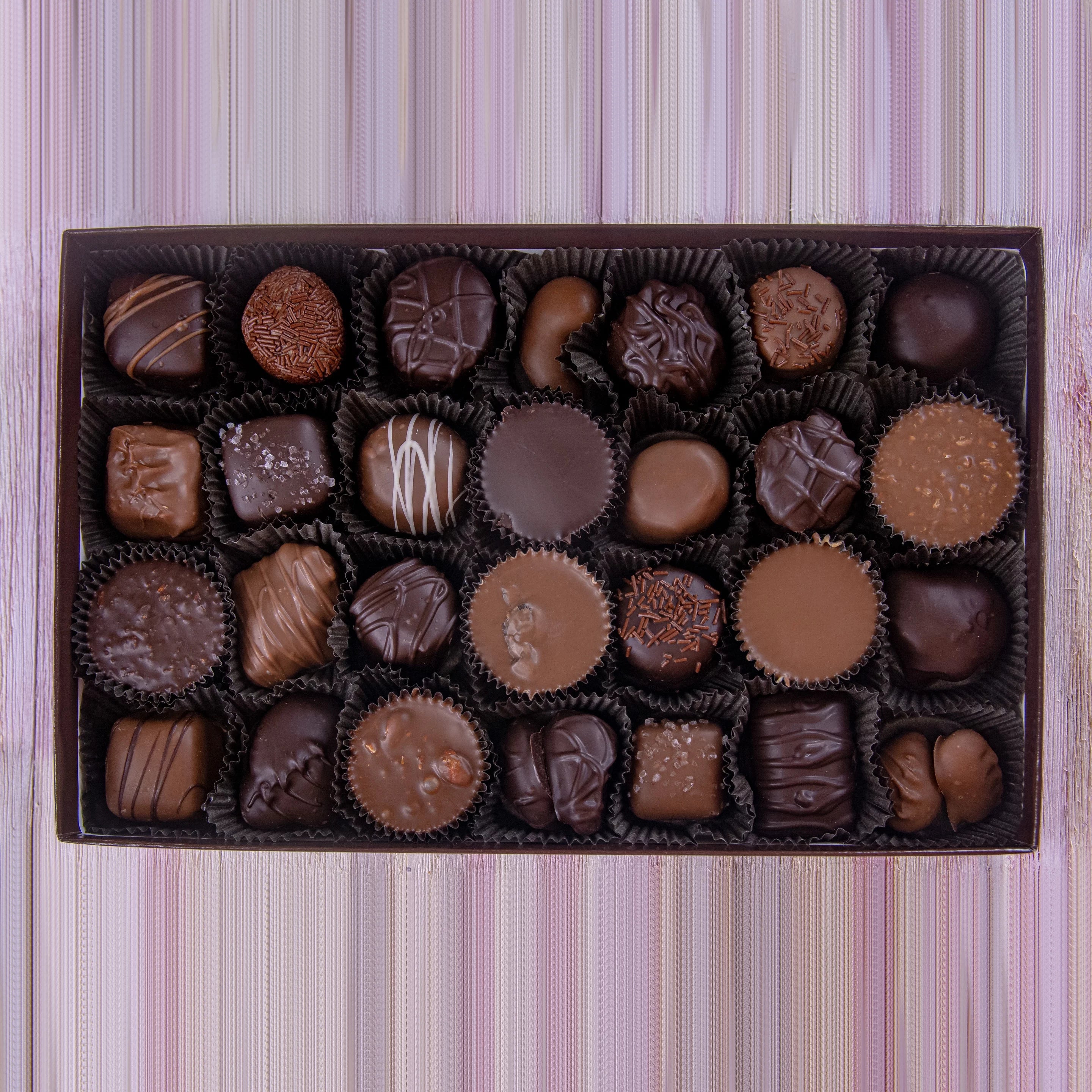 1 lb. Milk & Dark Chocolate Assortment I77301