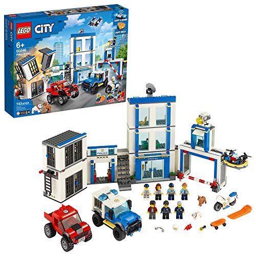 LEGO City Police Station 743 Pieces Building Set N2555