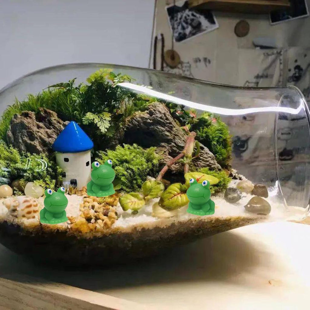 50 Pcs Green Plastic Frog Figurines Miniature Garden Decor E449250