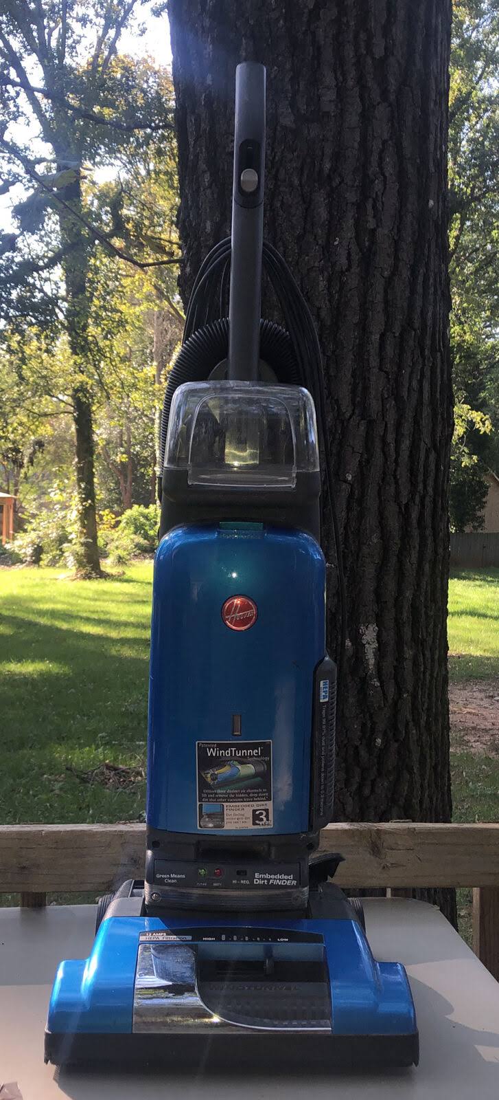 Blue HEPA Upright Vacuum Q109