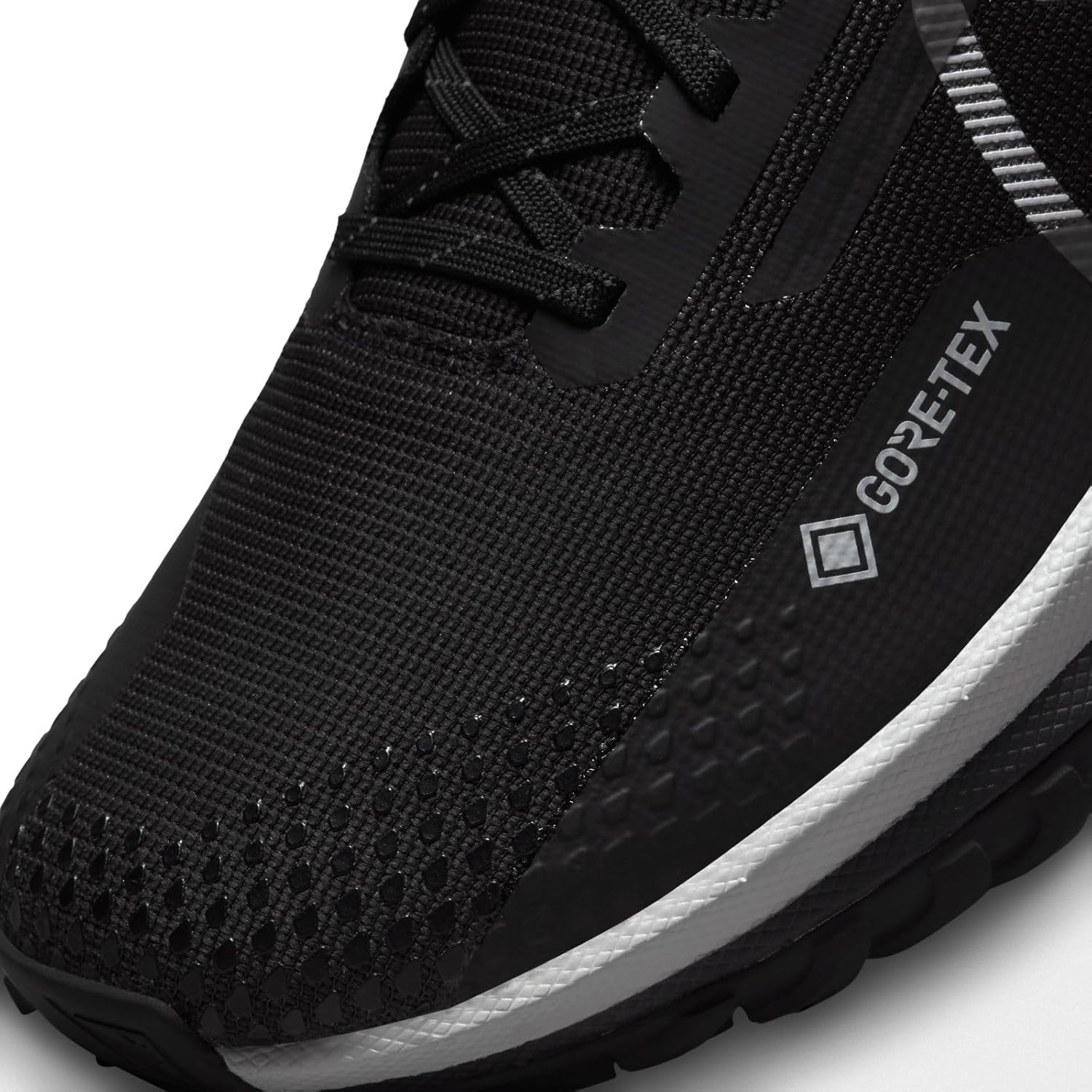 Black Wolf Grey Reflect Silver Trail Running Shoe L245