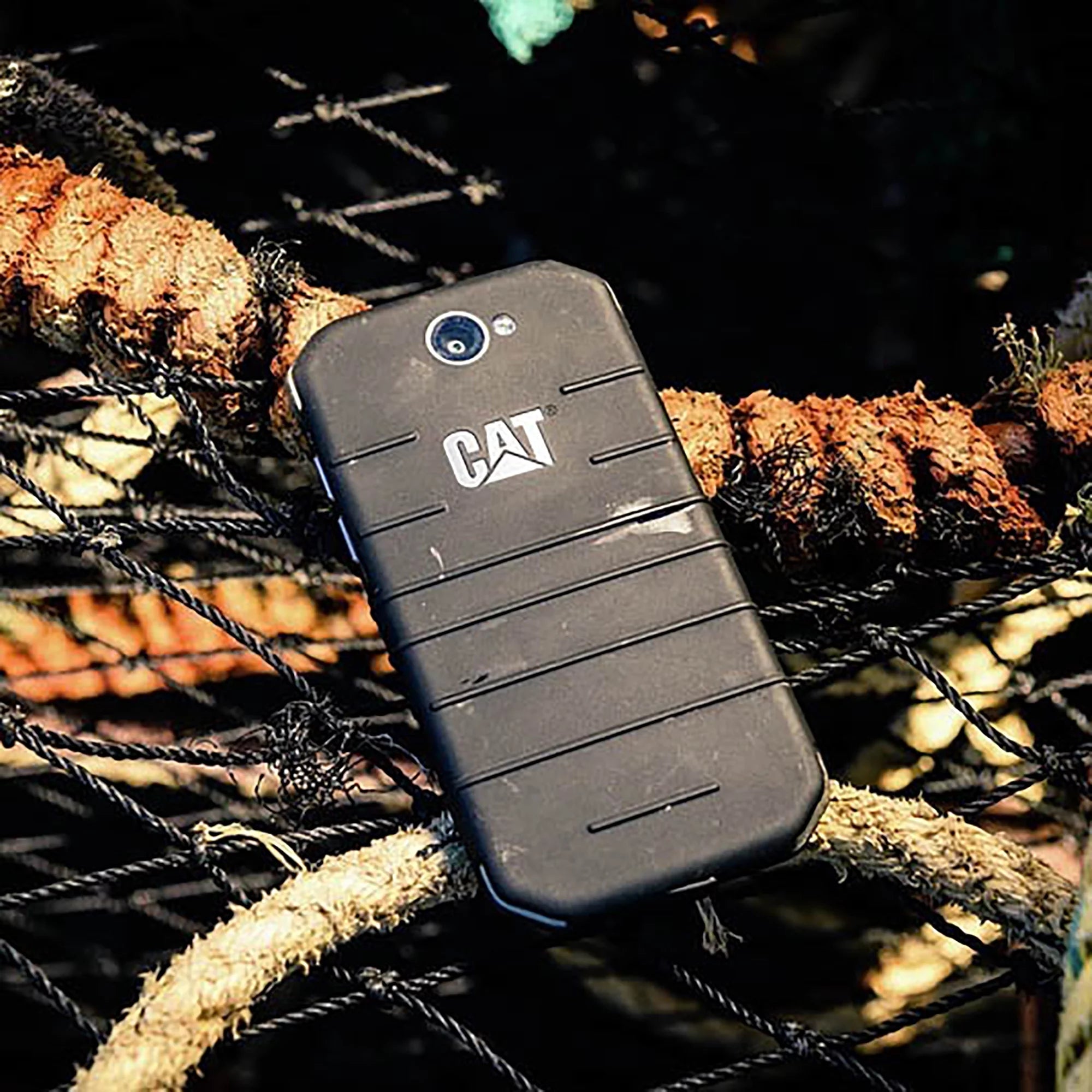 Rugged Waterproof Smartphone Q739639