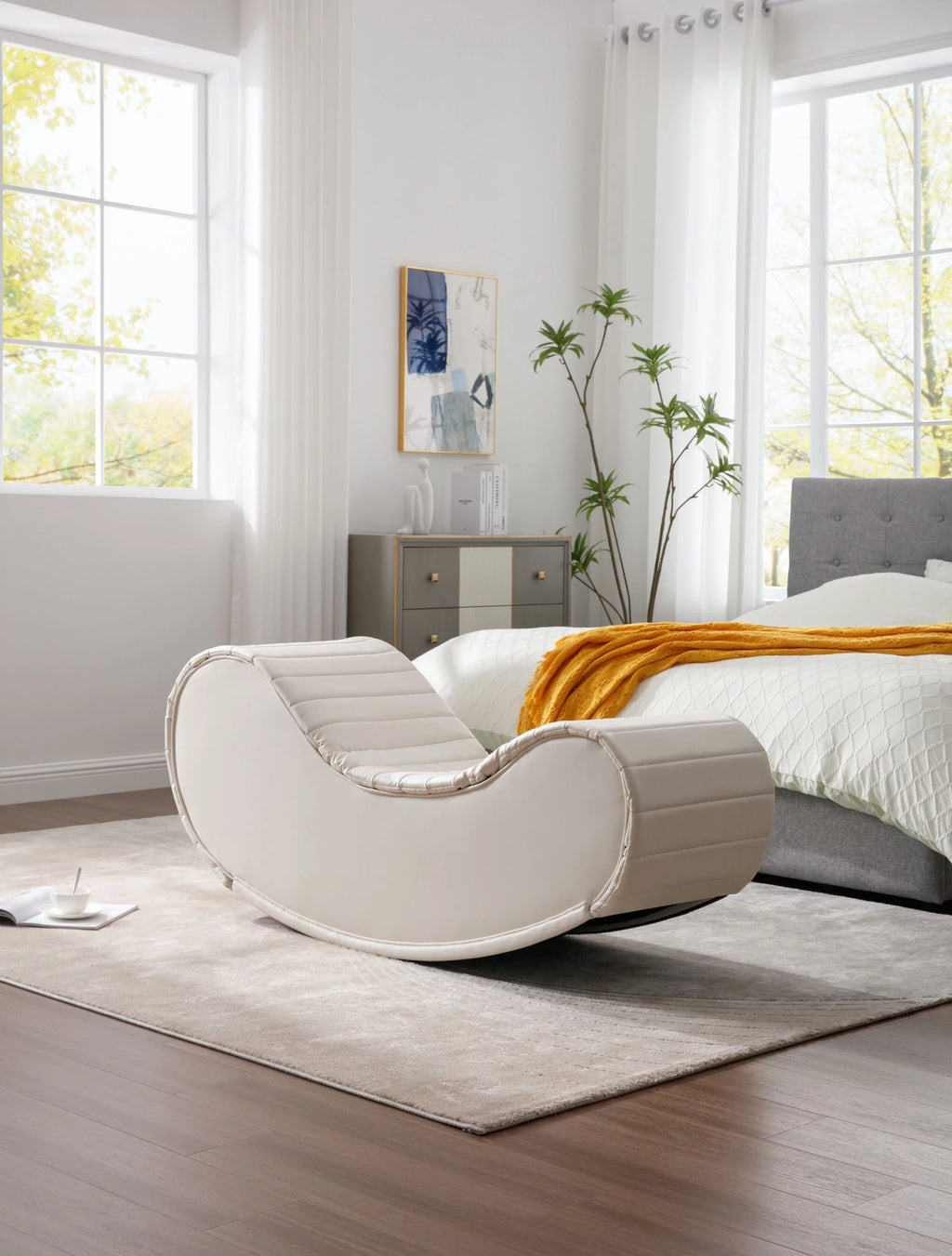White & Black Faux Leather Curved Sofa E62355