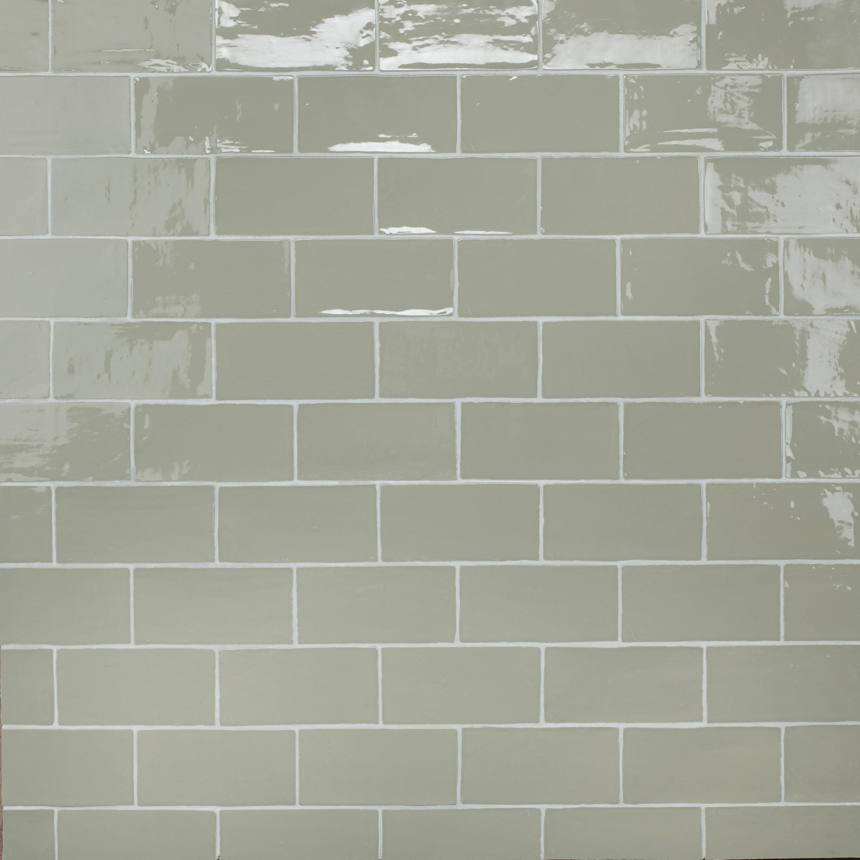 Sage Ceramic Wall Subway Tile - Case 44 Tiles F243