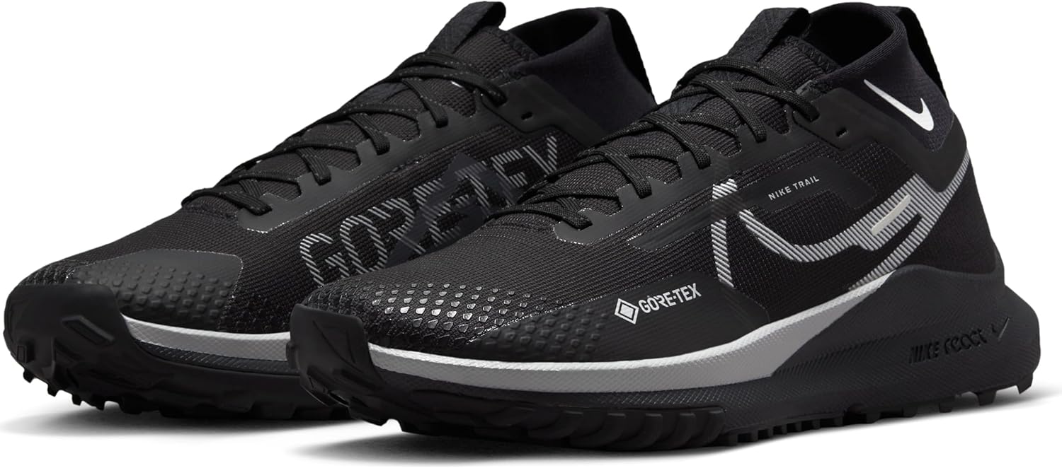 Black Wolf Grey Reflect Silver Trail Running Shoe L245