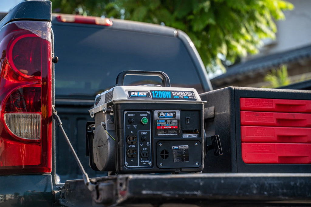 1200 Peak Watt 900 Running Watt Portable Gas Powered Generator M8080