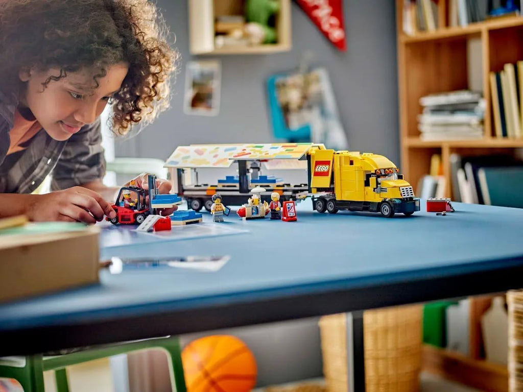 Lego City Delivery Truck with Trailer and Forklift B394