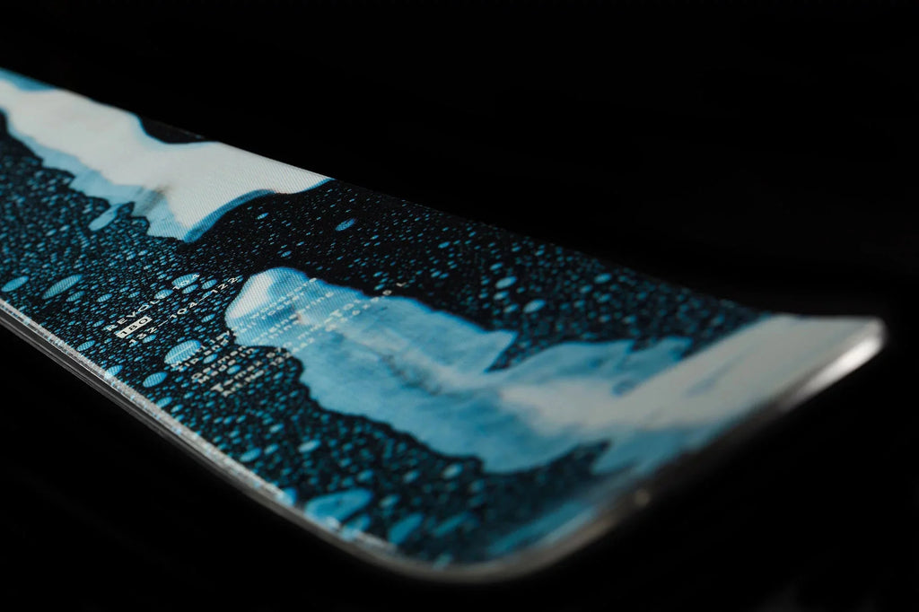 104 Skis J319