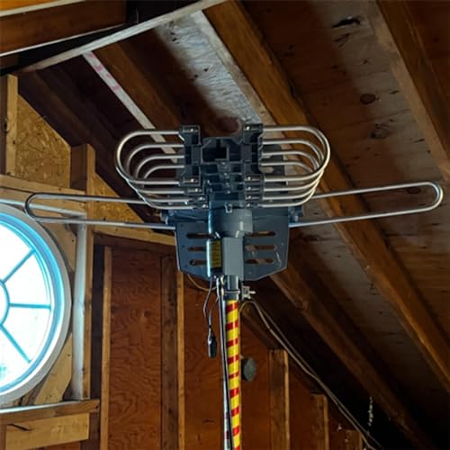Outdoor TV Antenna, Long Range, 360° Rotation, 4K 1080P VHF UHF, with Remote and 40ft RG6 Coax Cable P8444