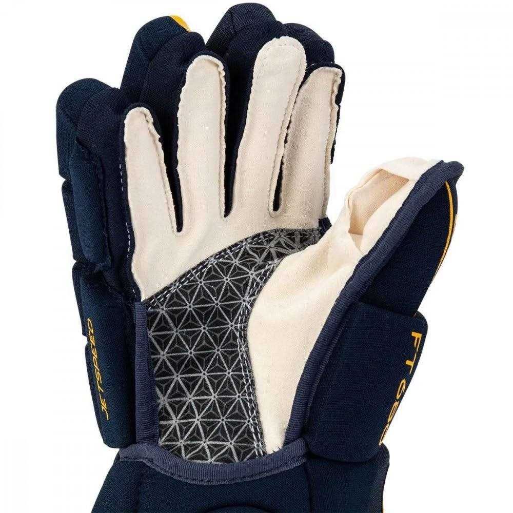 Hockey Gloves E16440