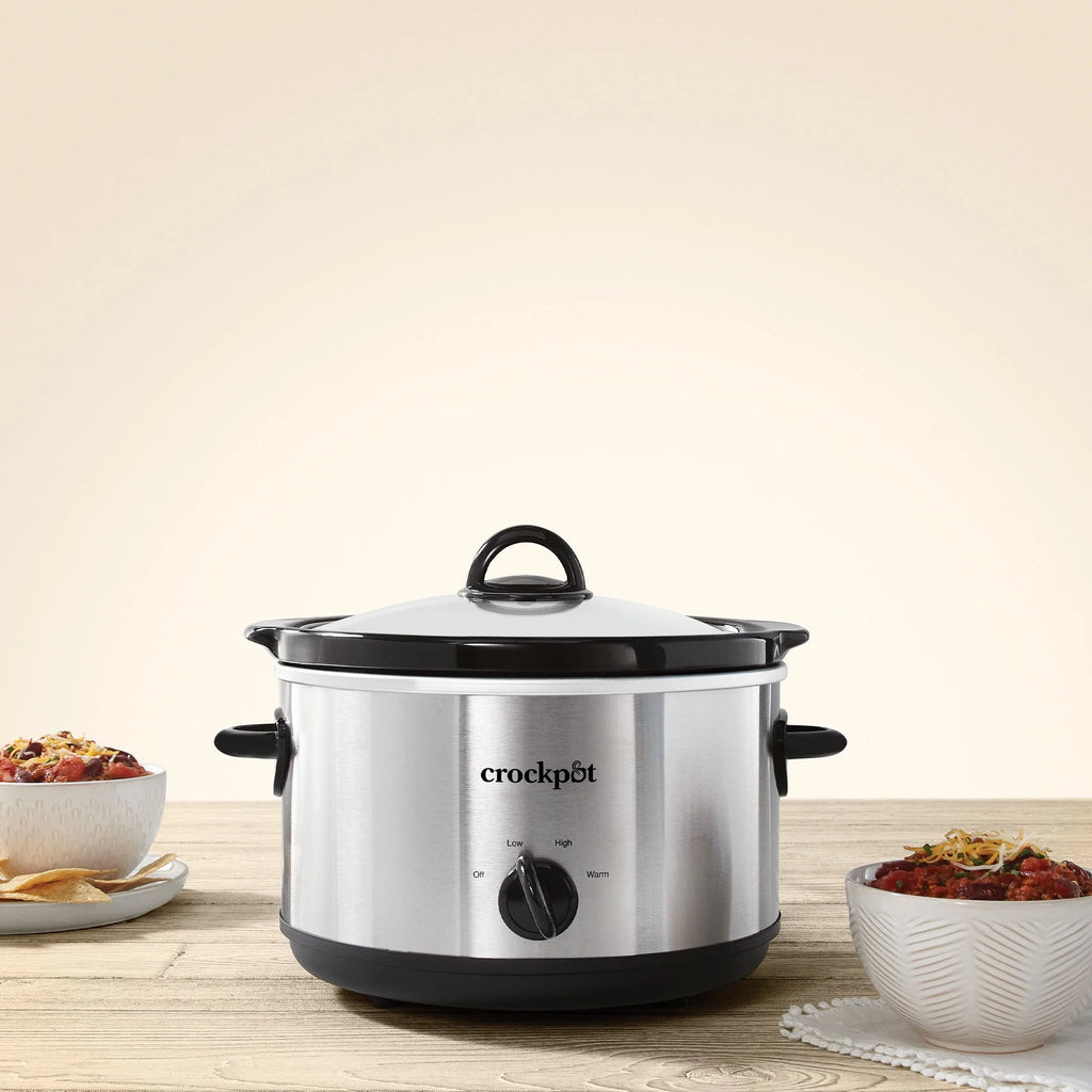 4.5 Quart Manual Slow Cooker Silver C2467