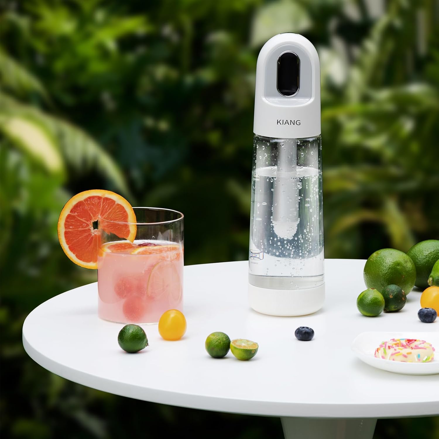 White Soda Maker Compatible With 8 Grams CO2 Charger C167