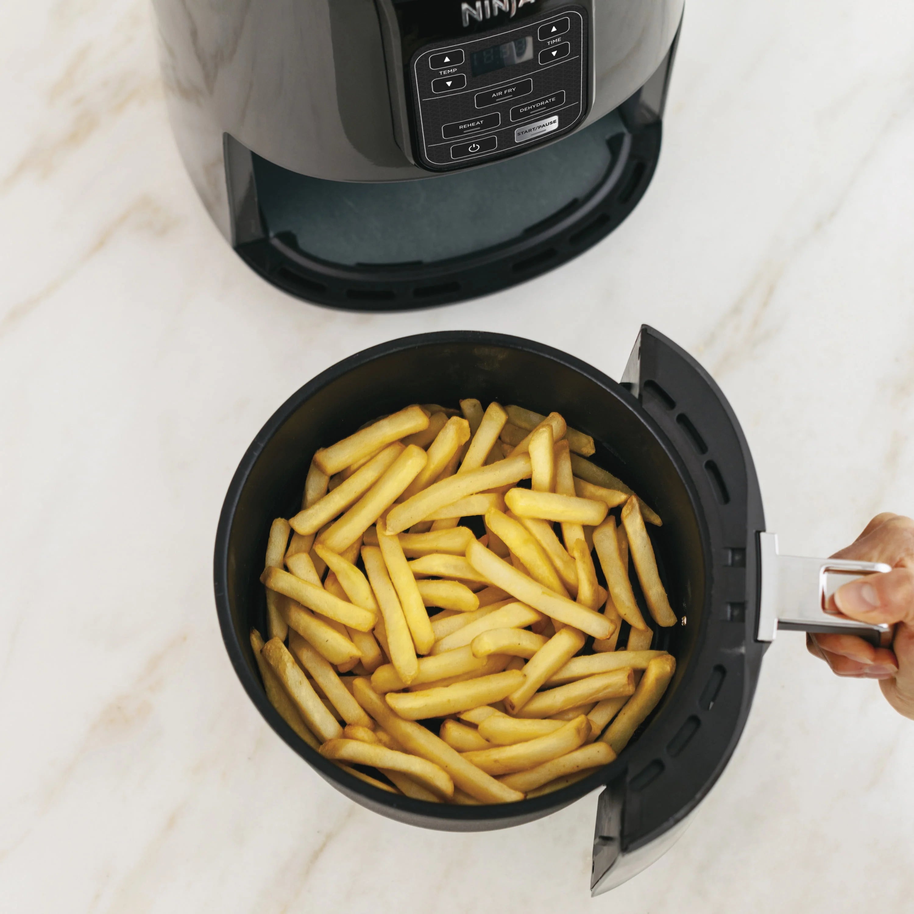 Black 4QT Air Fryer X856