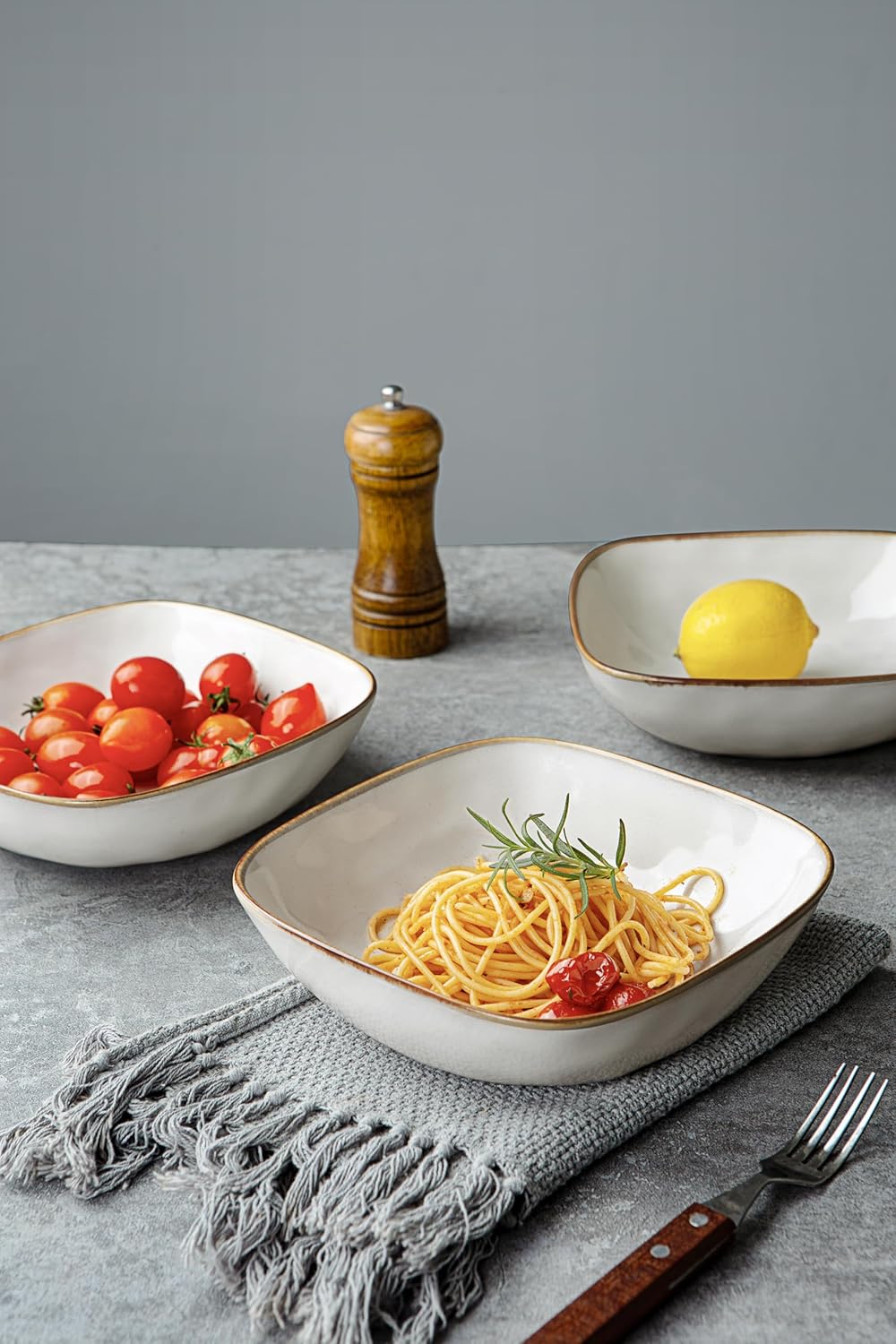 16-Piece Dinnerware Set, Square Plates and Bowls, Cappuccino White D410578