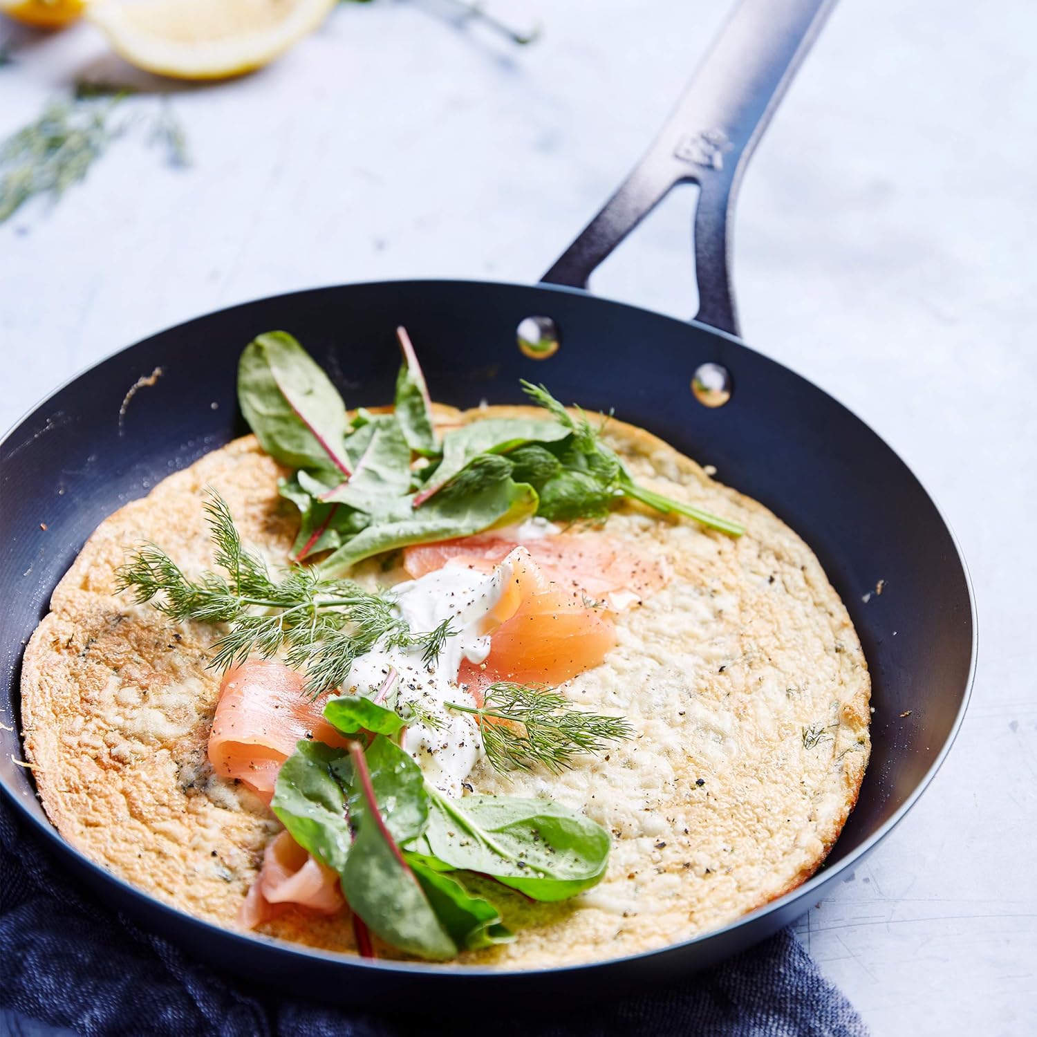 Black Steel Seasoned Carbon Steel Skillet, 12 P1729