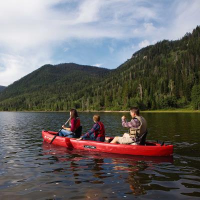 130 Canoe with Paddles D7619