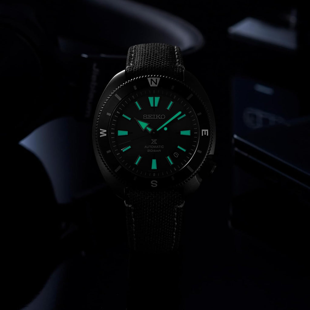 Automatic Dive Watch with LumiBrite Hands, Rotating Compass Bezel, Water Resistant 200M Q180