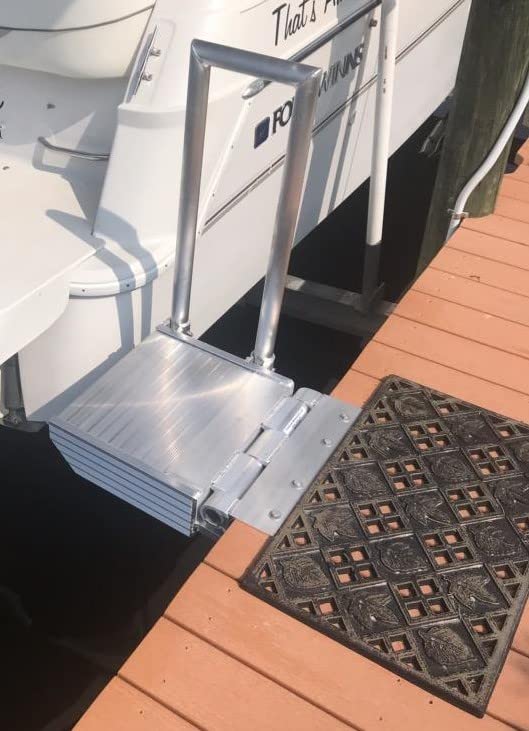 Silver Aluminum Folding Dock Step T802