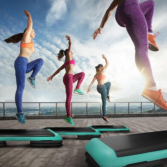 Adjustable Aerobic Exercise Step Platform with 4 Risers W230778