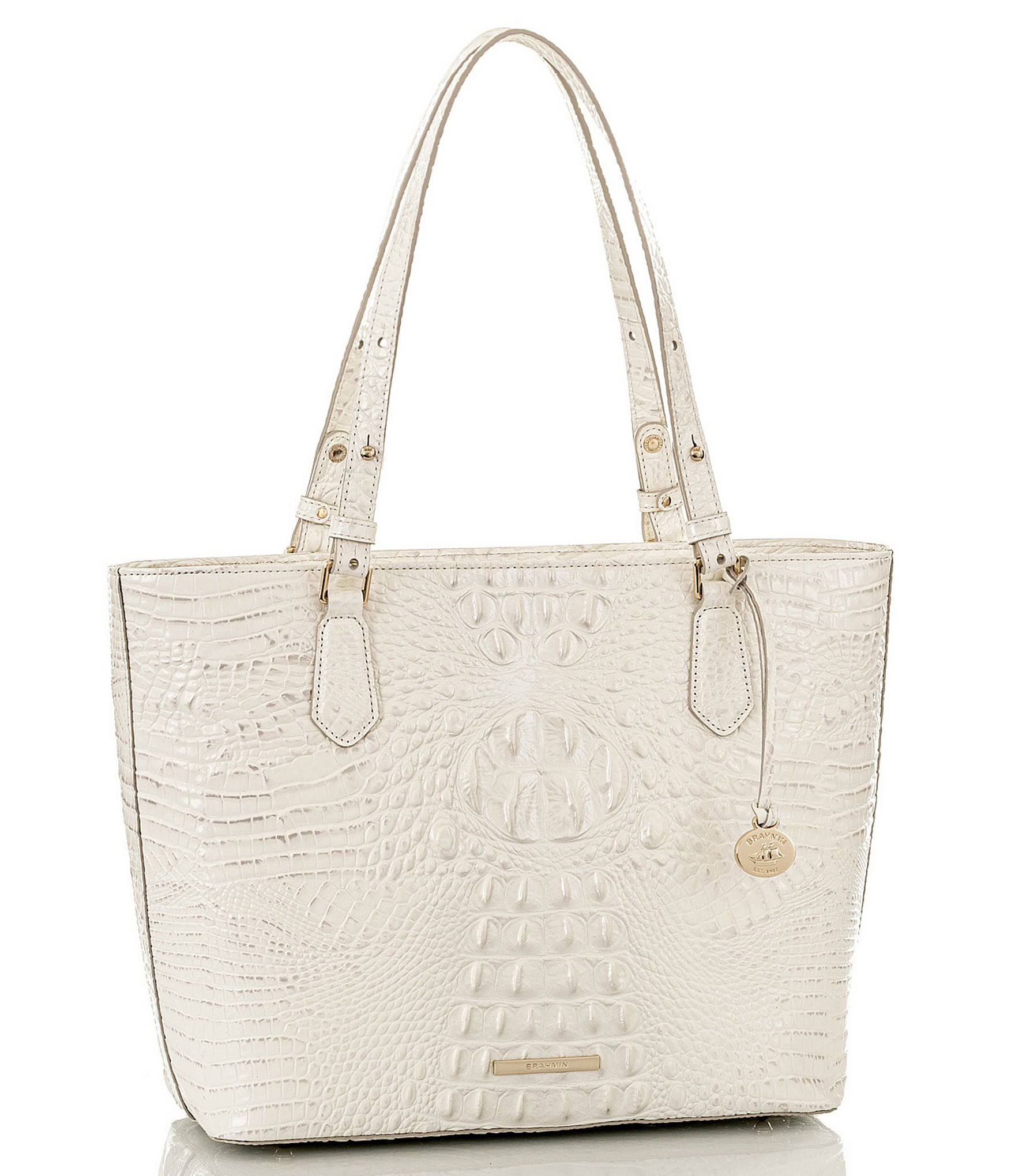 Medium Misha Embossed - Pecan/Gold J4818