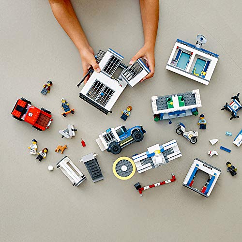 LEGO City Police Station 743 Pieces Building Set N2555