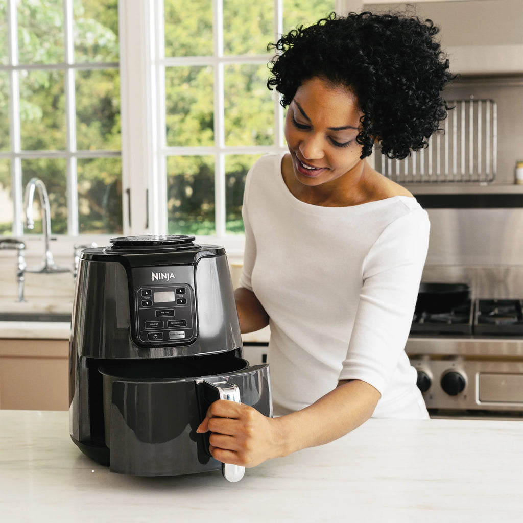 Black 4QT Air Fryer X856