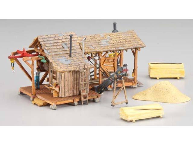 HO Built-Up Buzz Sawmill M303049