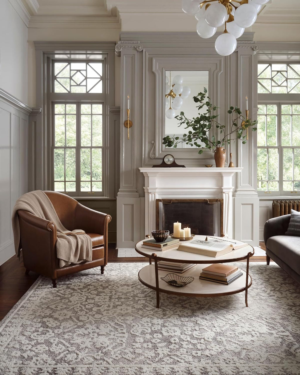 Grey/Ivory 5'-3" x 7'-6" Area Rug V142183