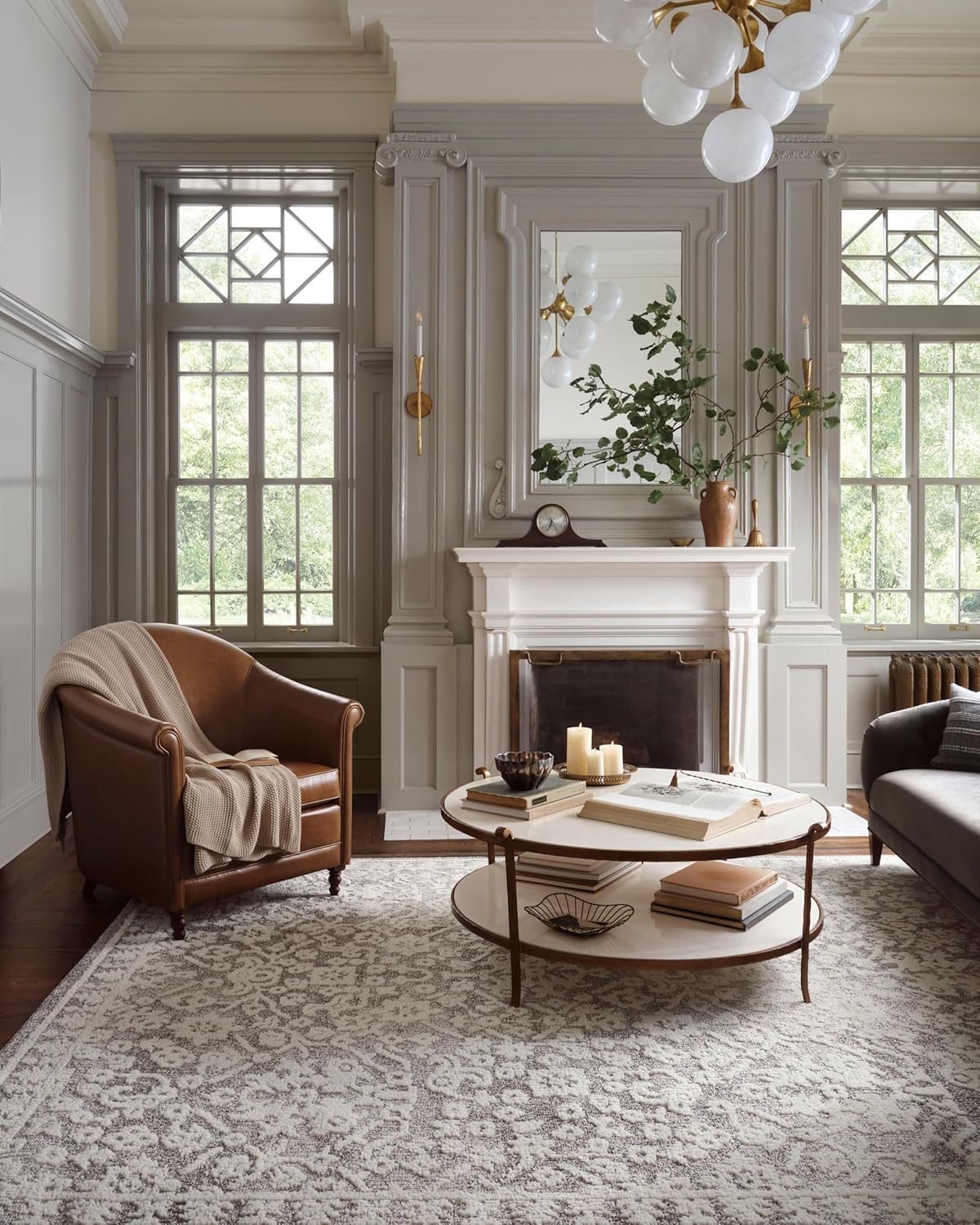 Grey/Ivory 5'-3" x 7'-6" Area Rug V142183