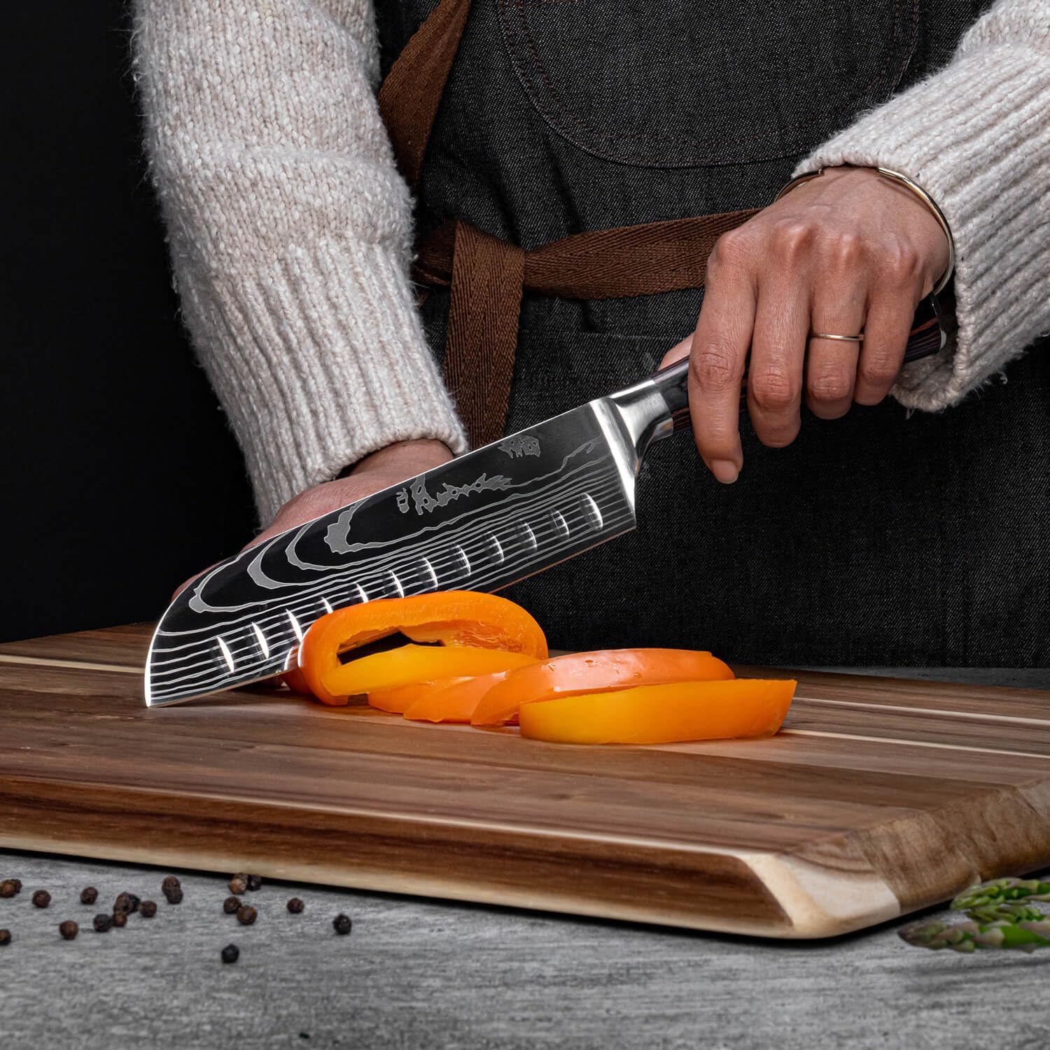 8-piece Japanese Kitchen Knife Set with Damascus Pattern Q7059